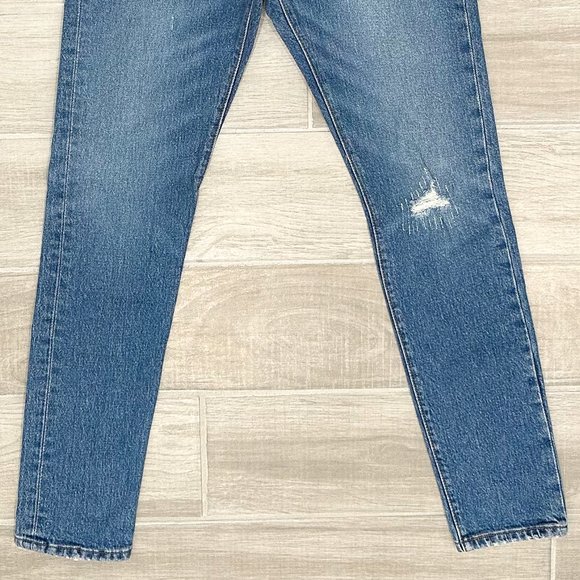 Levi's Premium 501 Distressed Skinny Jeans in Post Modern Blues Women's Size 24 - Picture 7 of 10